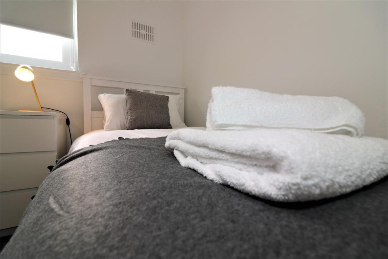 Signature - Belhaven House هاميلتون المظهر الخارجي الصورة